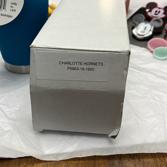 NIB Mugzie 16oz NBA Charlotte Hornets Stainless Steel Travel Mug, neoprene grip. - Picture 5 of 8